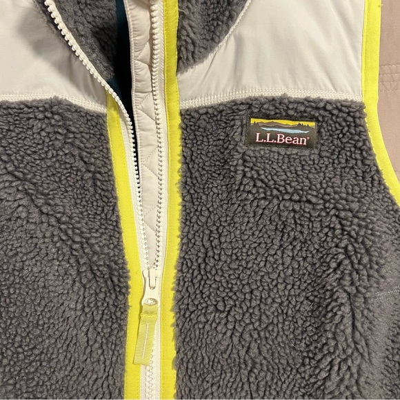L.L. Bean Women’s Gray and Ivory Fleece Vest with Yellow Accents - Picture 3 of 4
